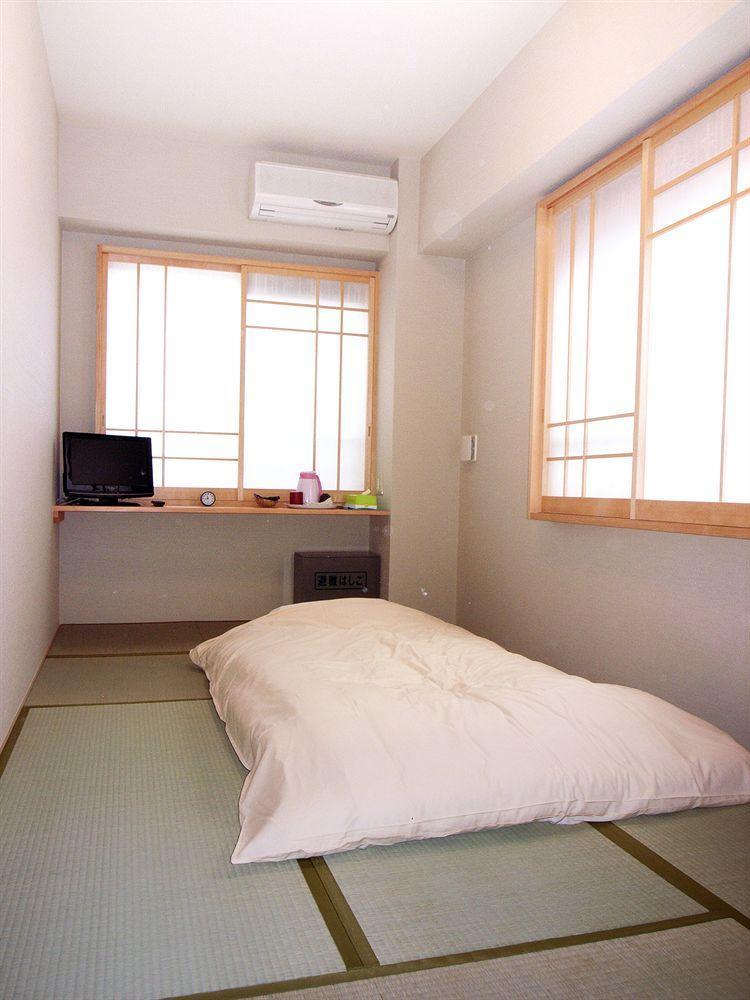 Family Inn Saiko Tokio Buitenkant foto