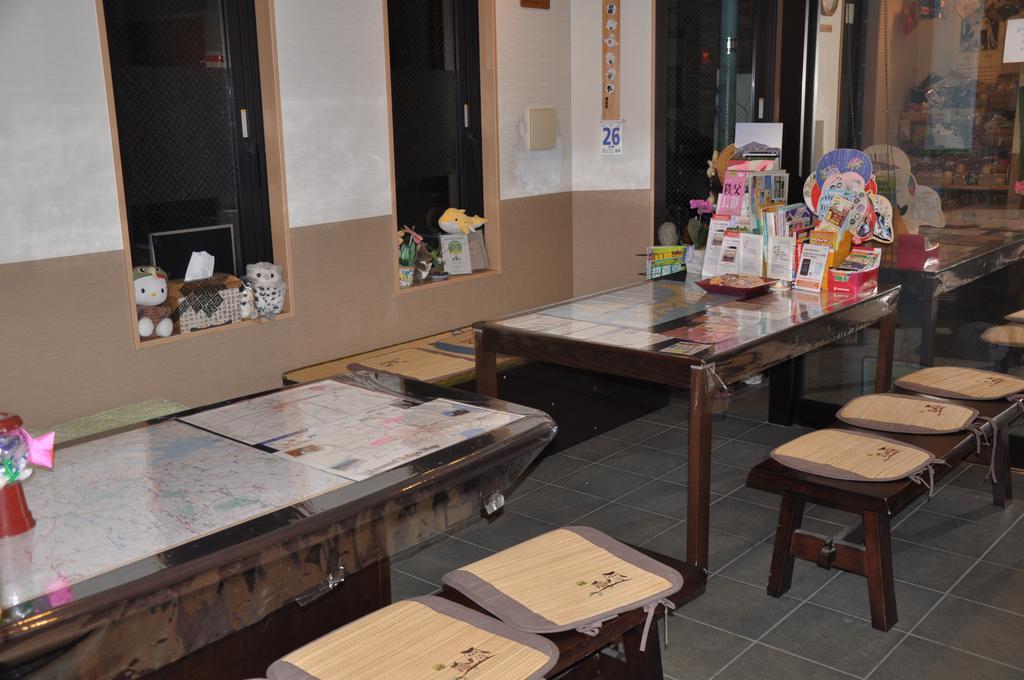 Family Inn Saiko Tokio Buitenkant foto